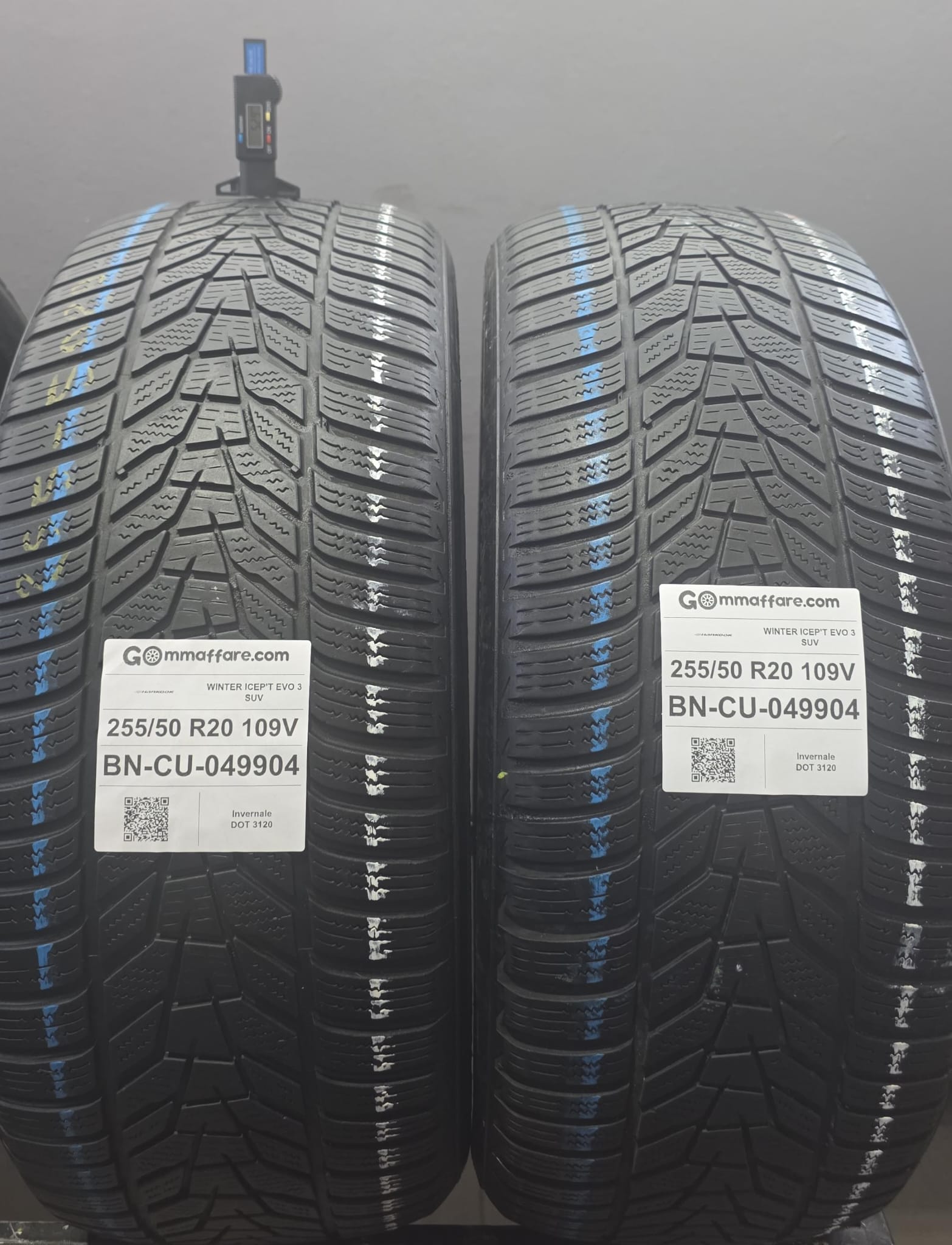 Hankook WINTER ICEP&amp;amp;amp;#039;T EVO 3 SUV 255/50 R20